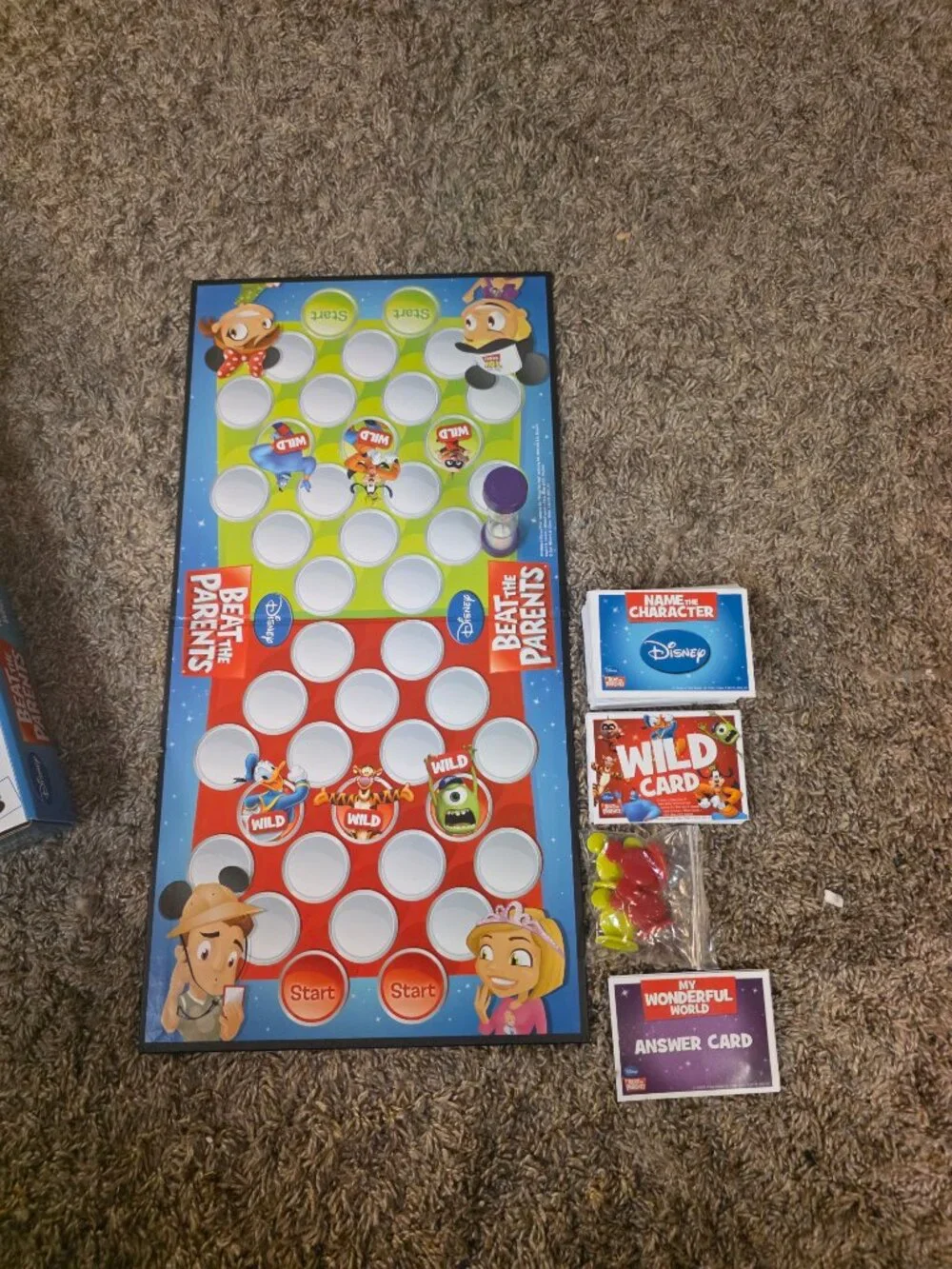 Board Game Disney Beat the Parents by Spin Master - Complete